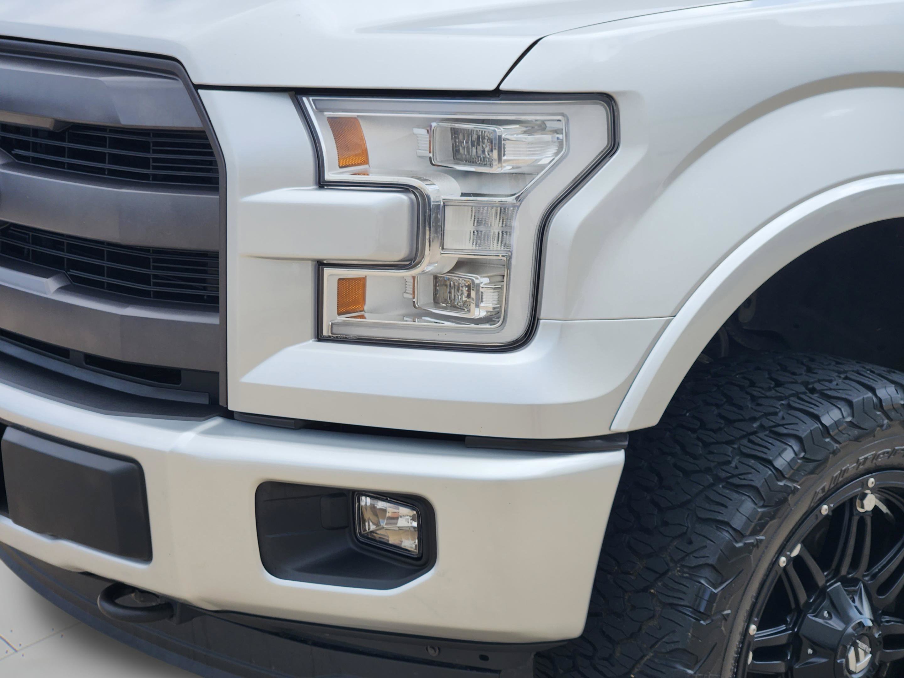 Used 2016 Ford F150 Lariat w/ Equipment Group 502A Luxury AWD/4WD image 34