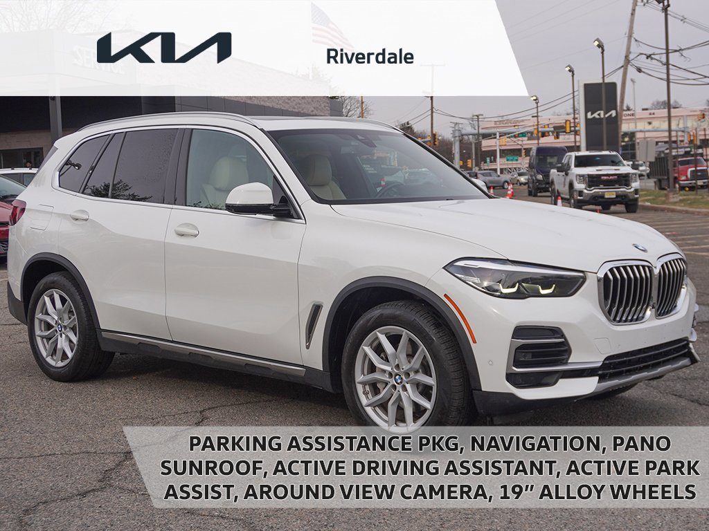 Used 2022 BMW X5 xDrive40i w/ Parking Assistance Package