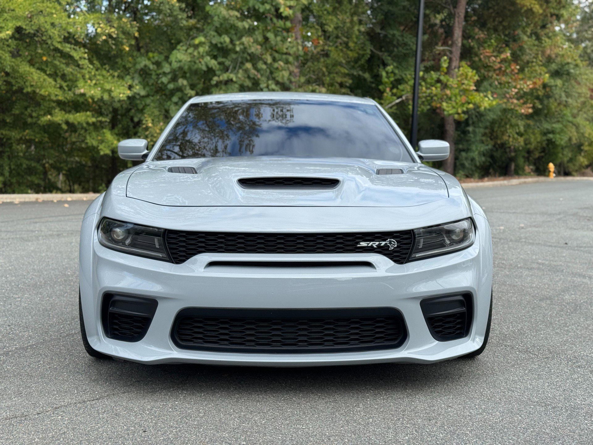 Used 2022 Dodge Charger SRT Hellcat w/ Harman/Kardon Audio Group image 2