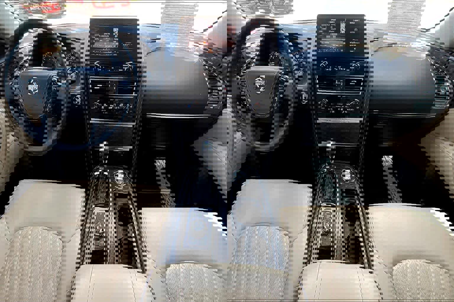 Used 2022 Nissan Armada Platinum w/ Captain's Chairs Package image 15