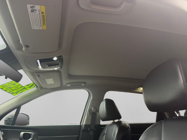 Certified 2022 Kia Sorento SX AWD/4WD image 21