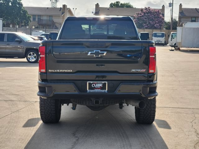 Used 2025 Chevrolet Silverado 2500 ZR2 w/ Technology Package AWD/4WD image 15