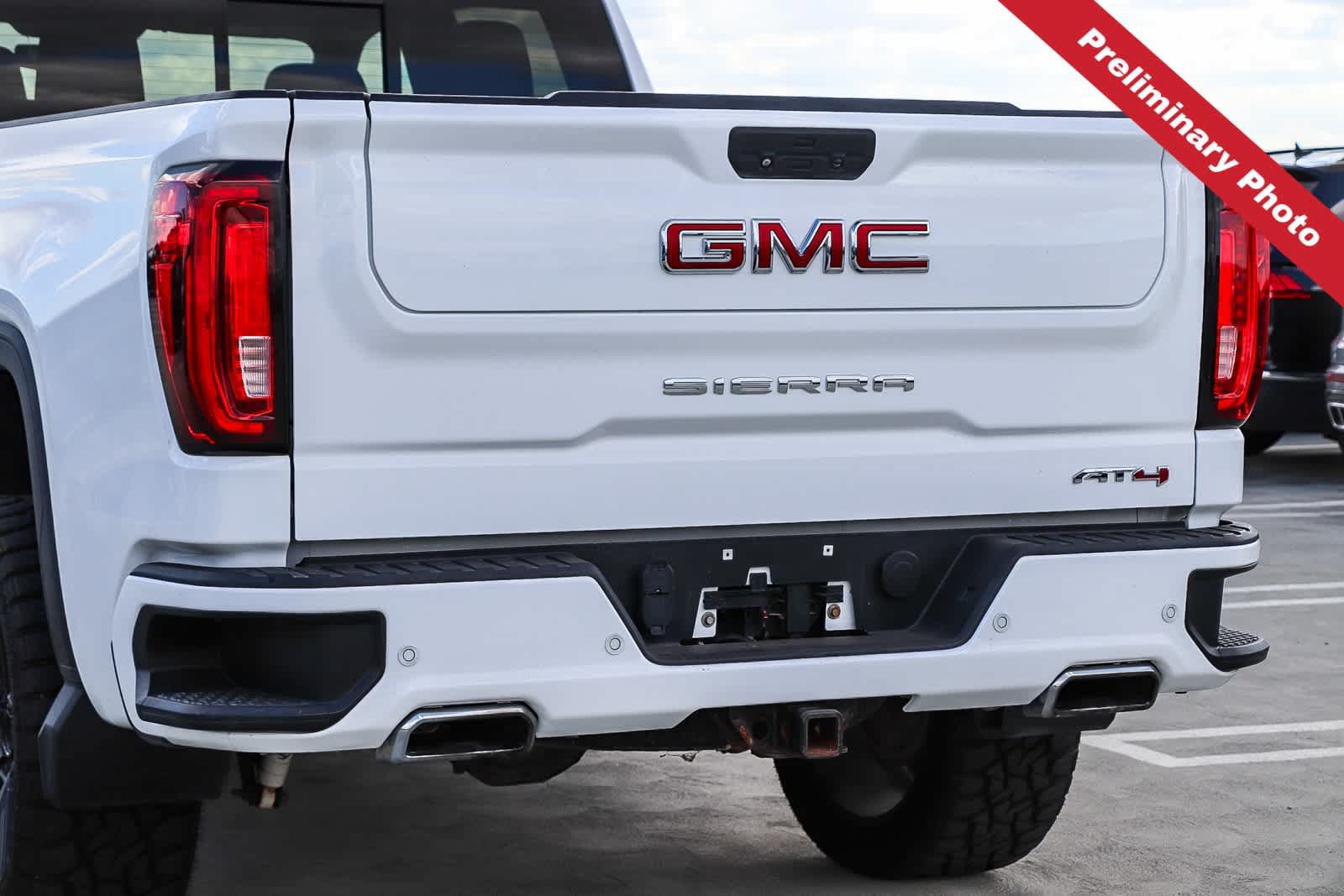 Used 2020 GMC Sierra 1500 AT4 w/ AT4 Premium Package AWD/4WD image 9