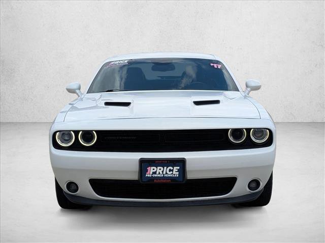 Used 2017 Dodge Challenger SXT Plus image 2
