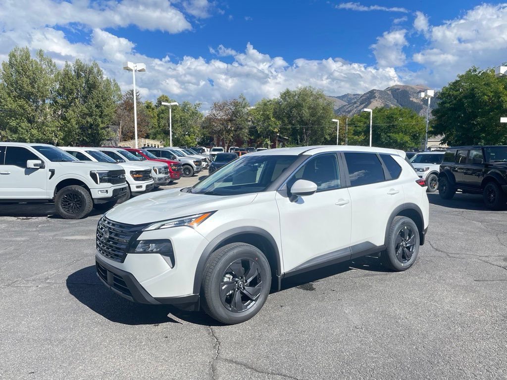 New 2026 Nissan Rogue SV AWD/4WD image 1