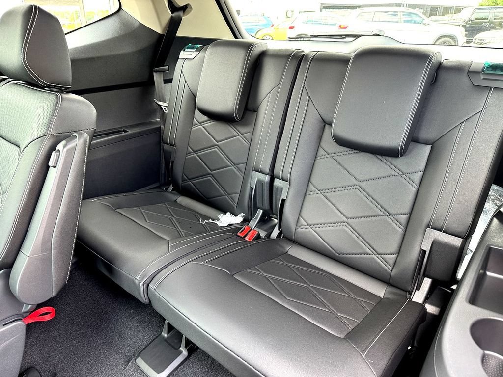 New 2026 Volkswagen Atlas SE FWD image 19