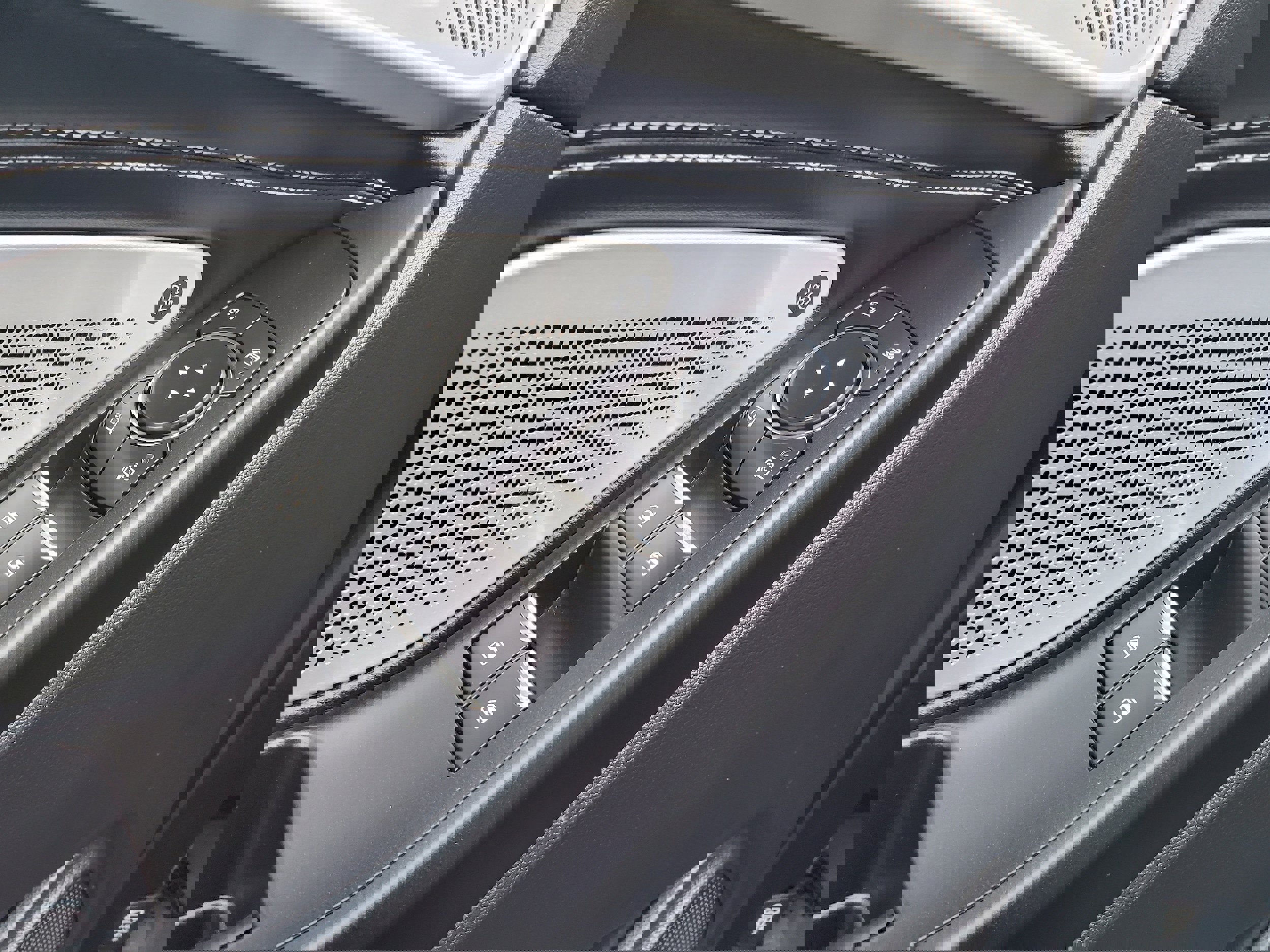 Used 2020 Ford Explorer ST w/ ST Street Pack image 12