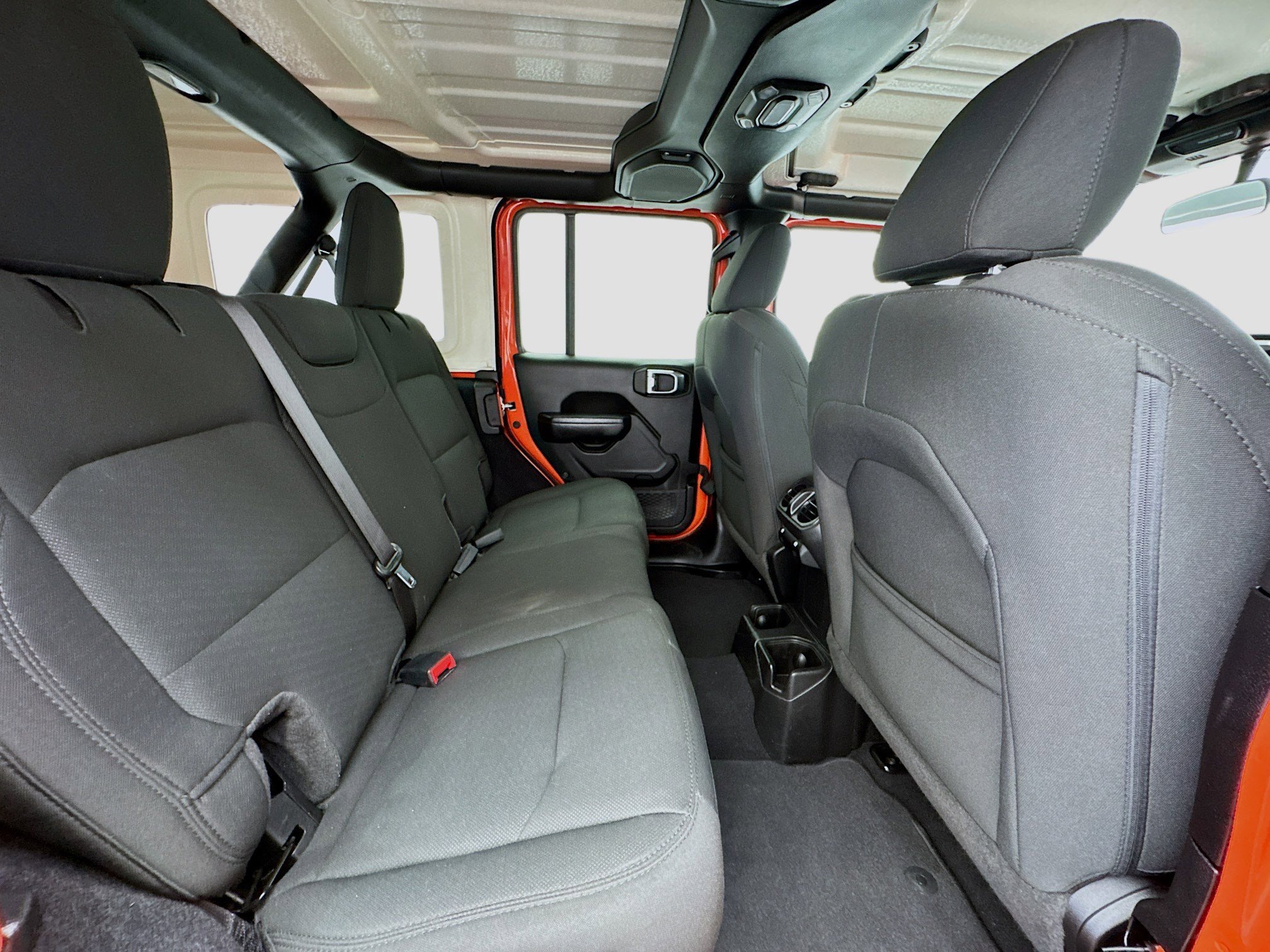 Used 2023 Jeep Wrangler Sport S image 18