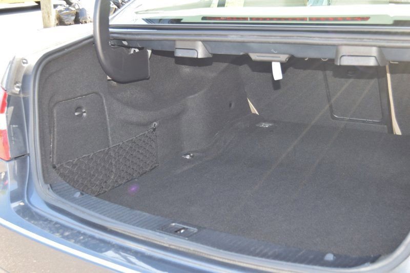 Used 2013 Mercedes-Benz E 350 4MATIC image 17