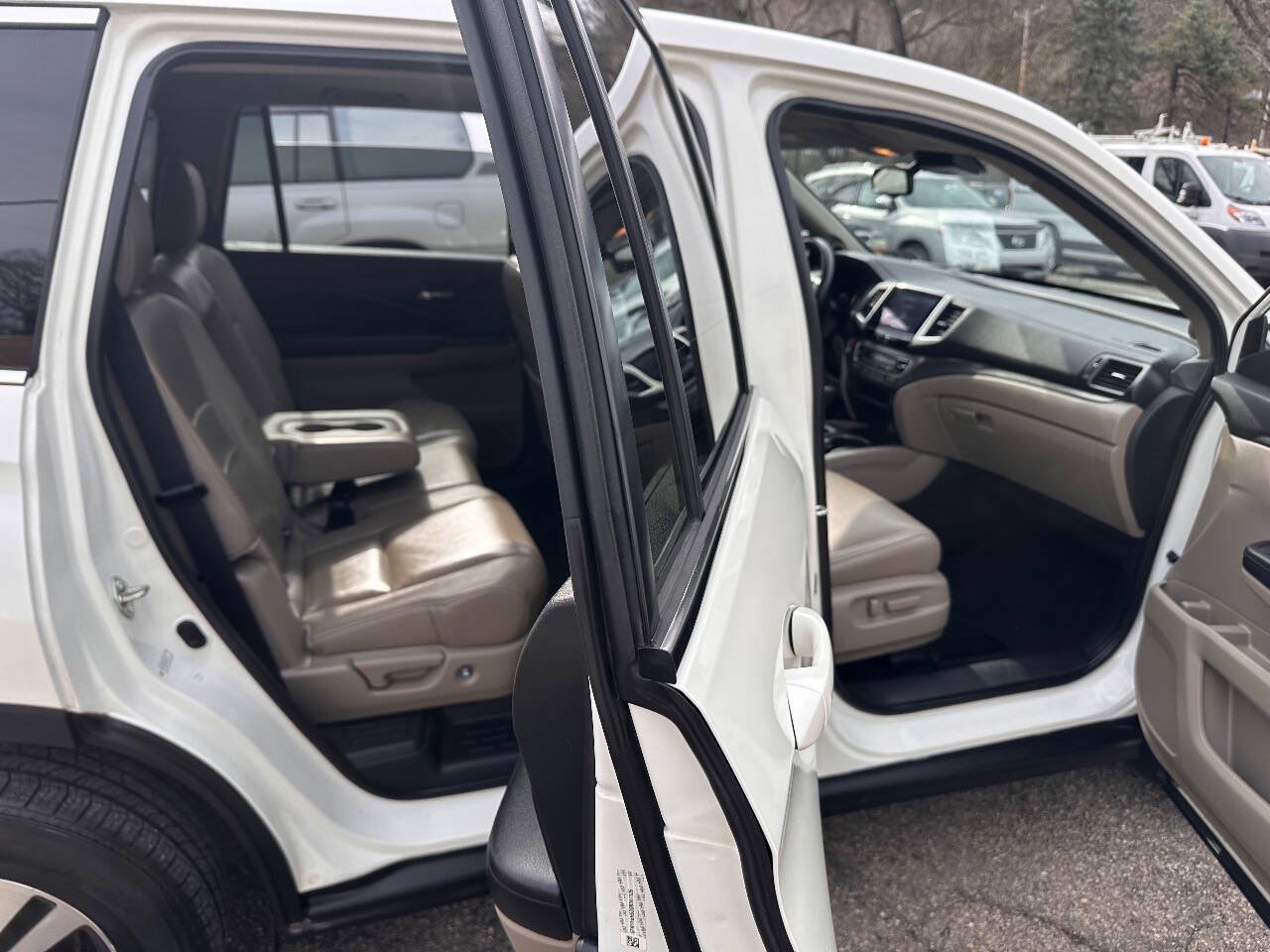 Used 2016 Honda Pilot EX-L image 8