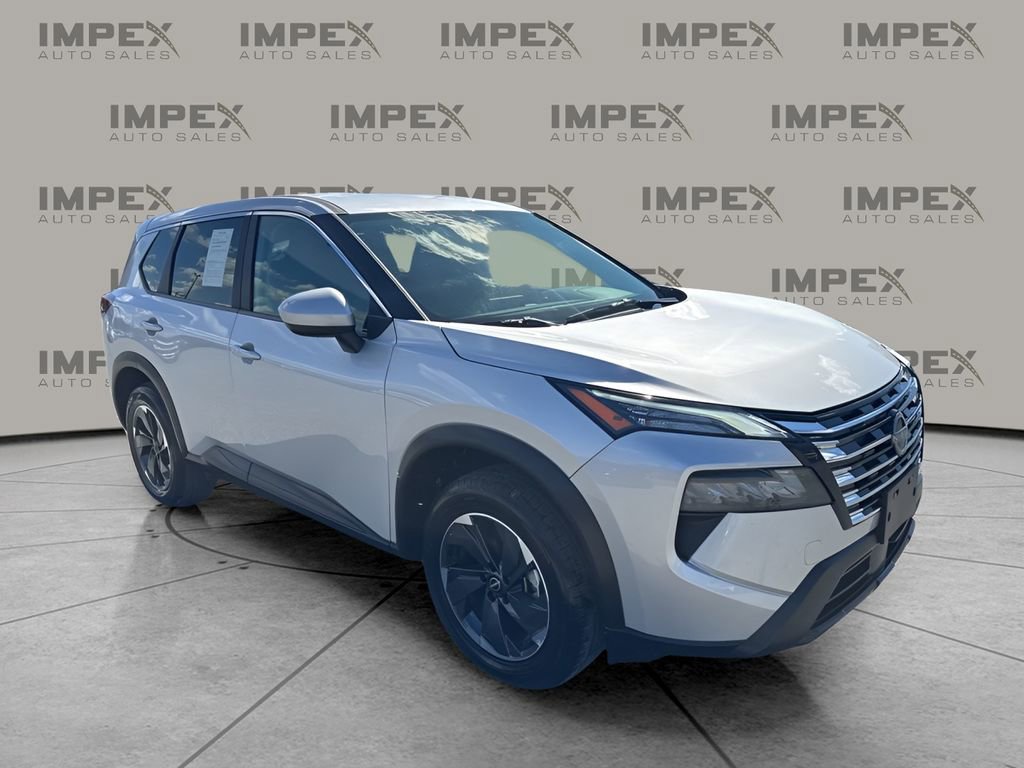 Used 2025 Nissan Rogue SV image 7