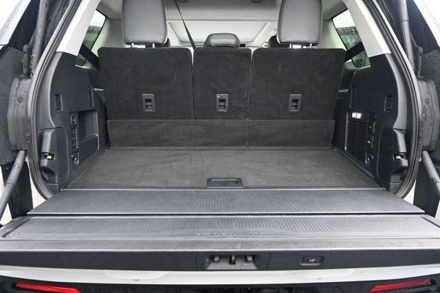 Certified 2025 Ford Expedition Active AWD/4WD image 13