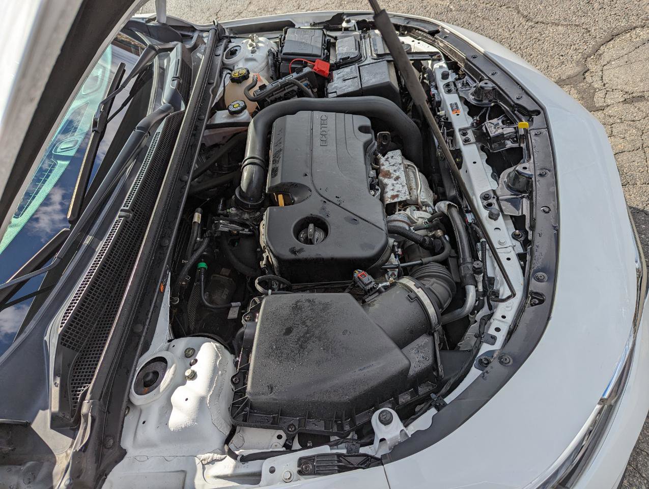 Used 2020 Chevrolet Malibu LT image 42