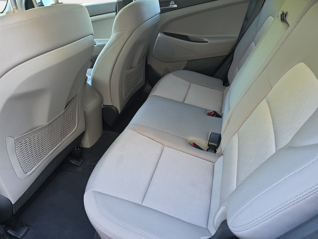 Used 2016 Hyundai Tucson Sport FWD image 17