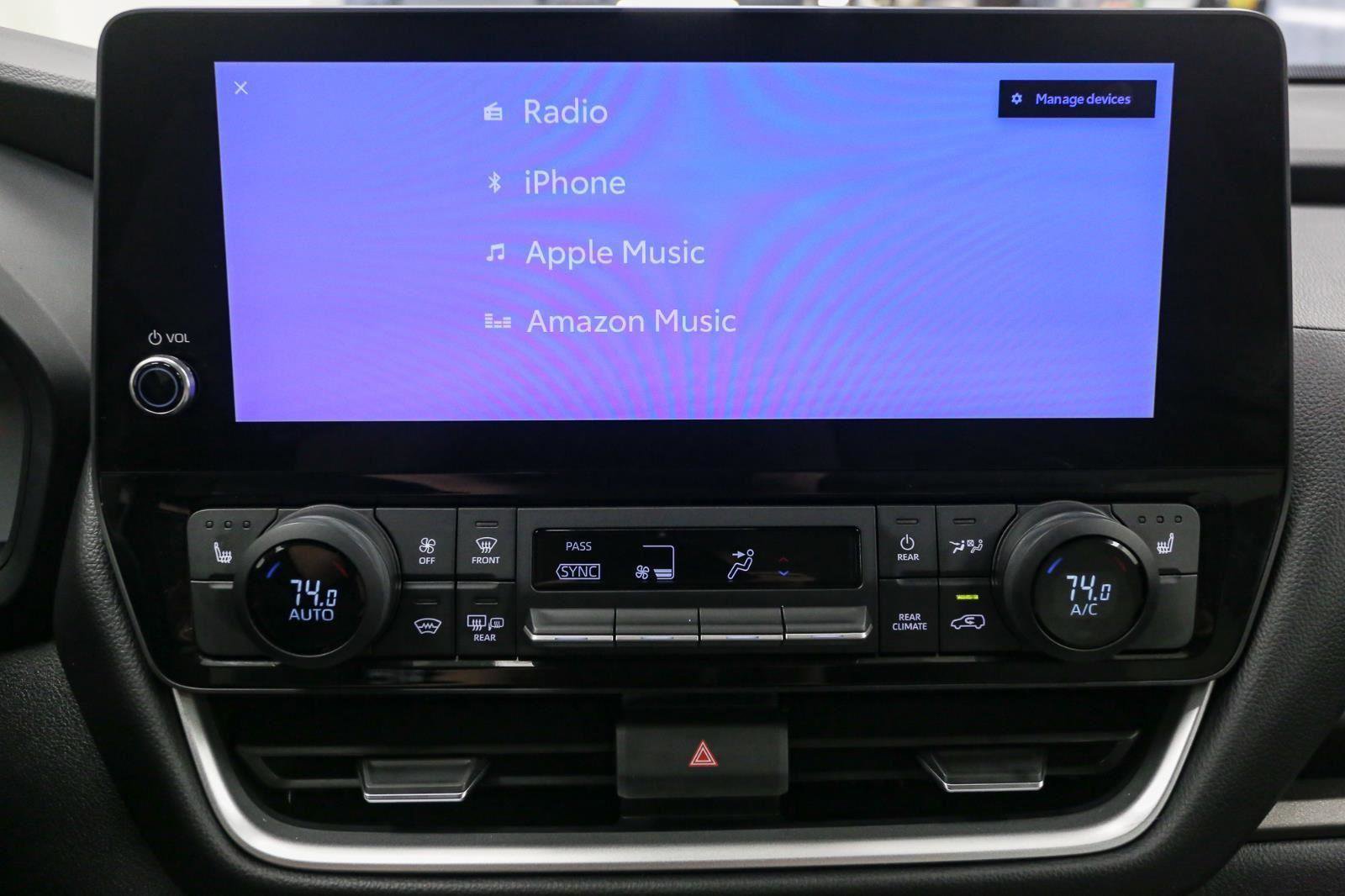 Used 2024 Toyota Grand Highlander XLE image 28