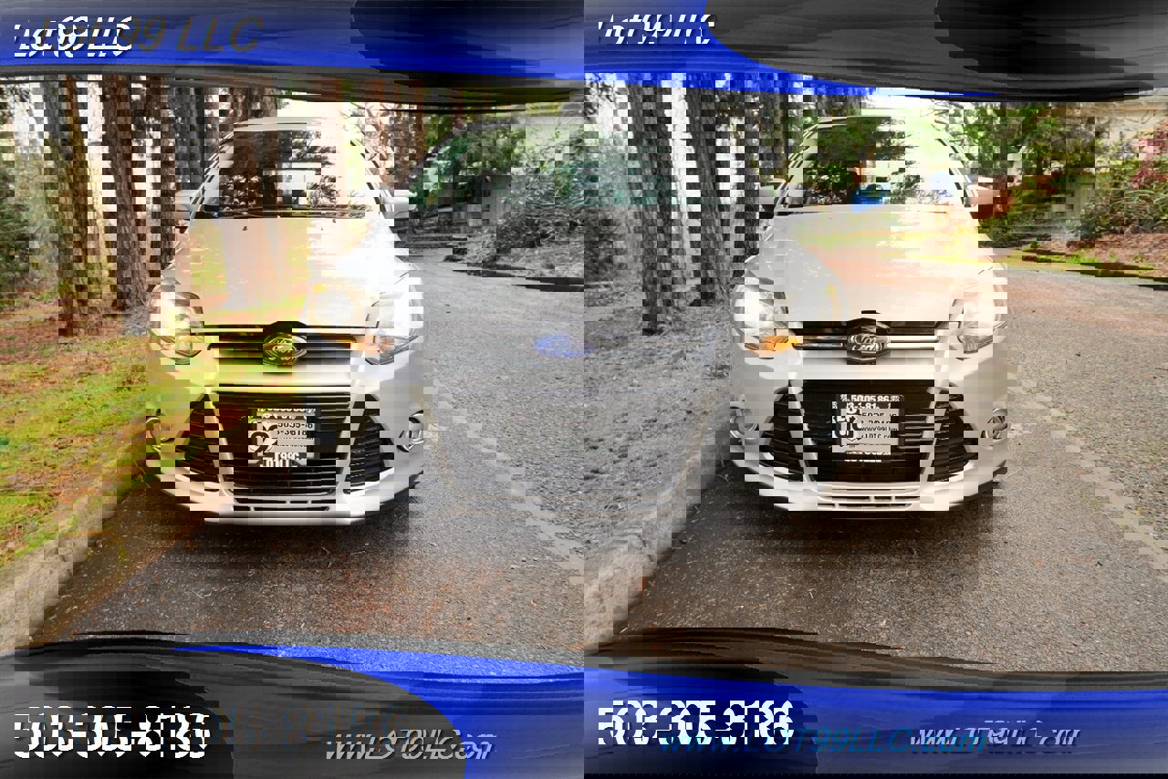 Used 2012 Ford Focus Titanium image 6