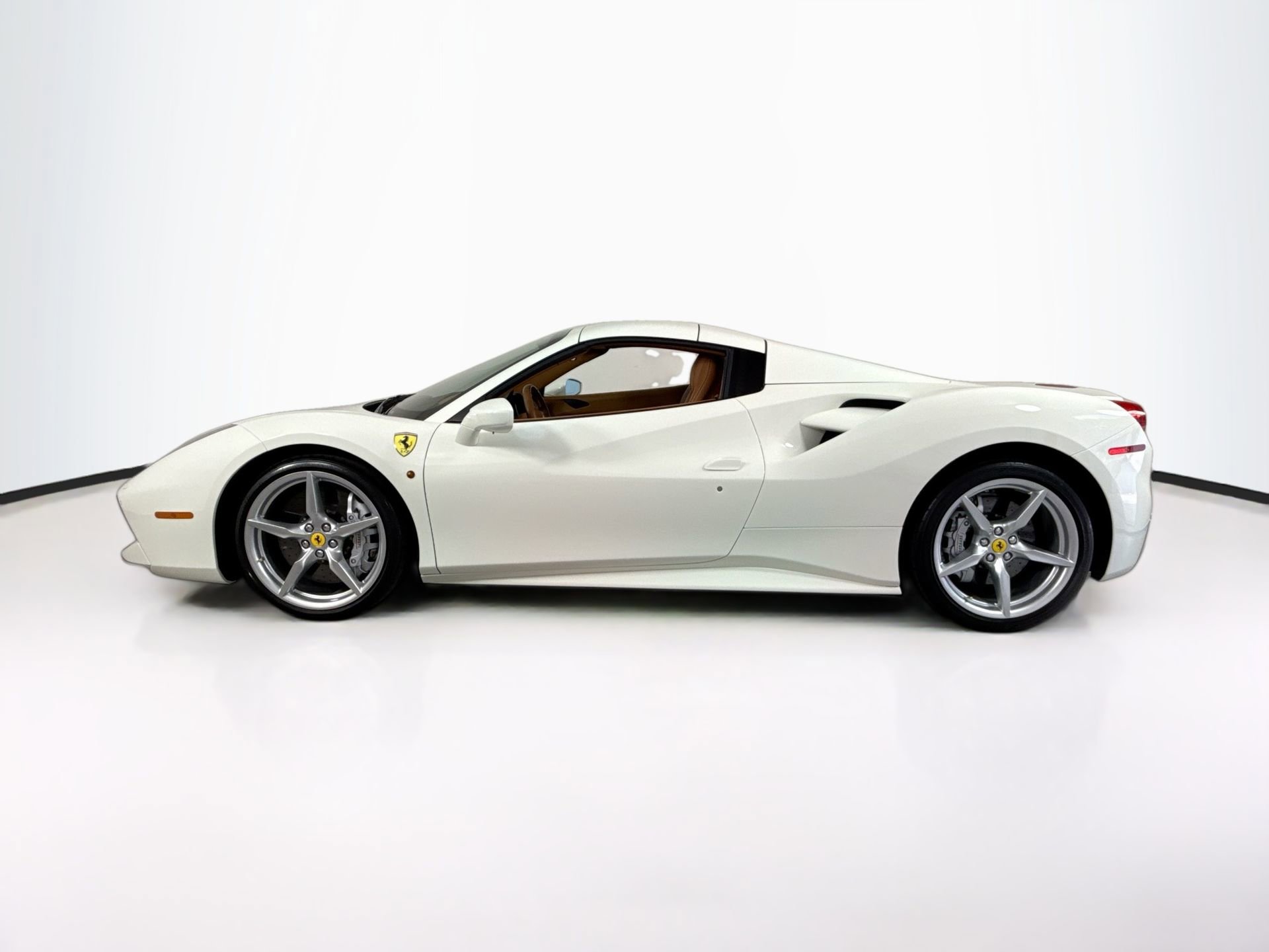 Certified 2019 Ferrari 488 Spider image 4