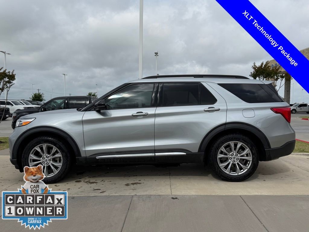 Used 2024 Ford Explorer XLT w/ Equipment Group 202A image 11