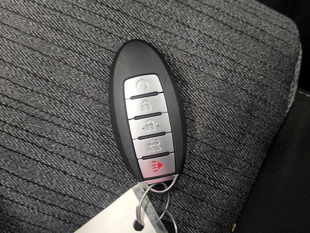 Used 2023 Nissan Rogue SV FWD image 37