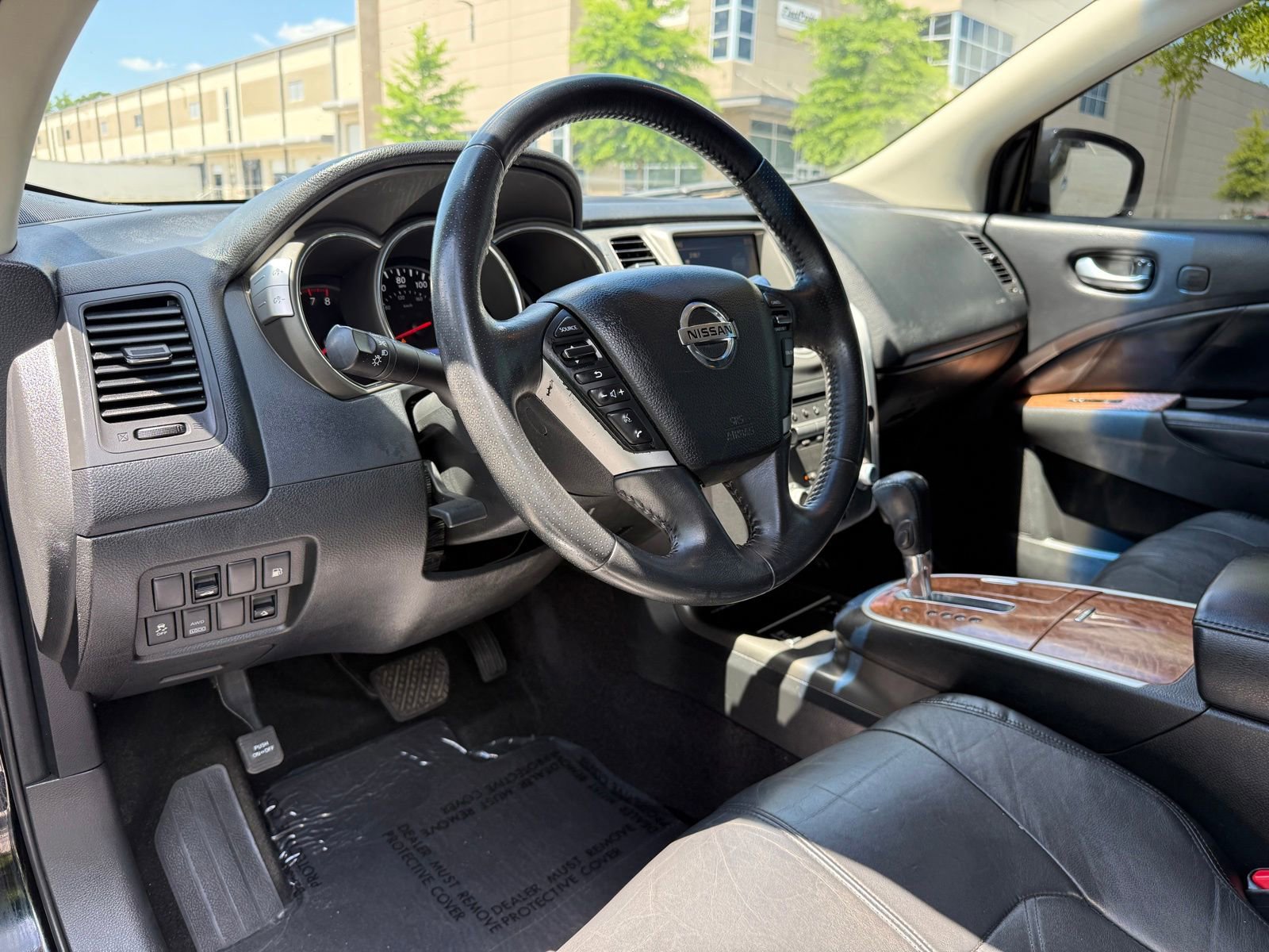 Used 2014 Nissan Murano CrossCabriolet w/ Navigation Package AWD/4WD image 31