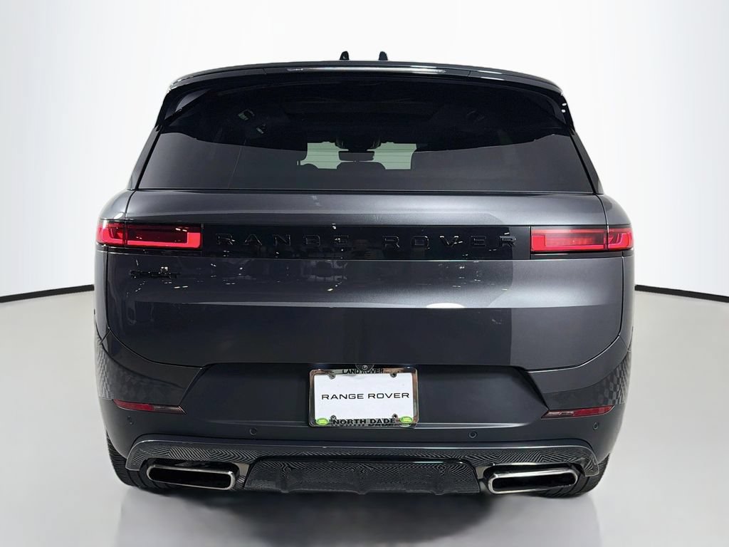 Certified 2024 Land Rover Range Rover Sport SE AWD/4WD image 6