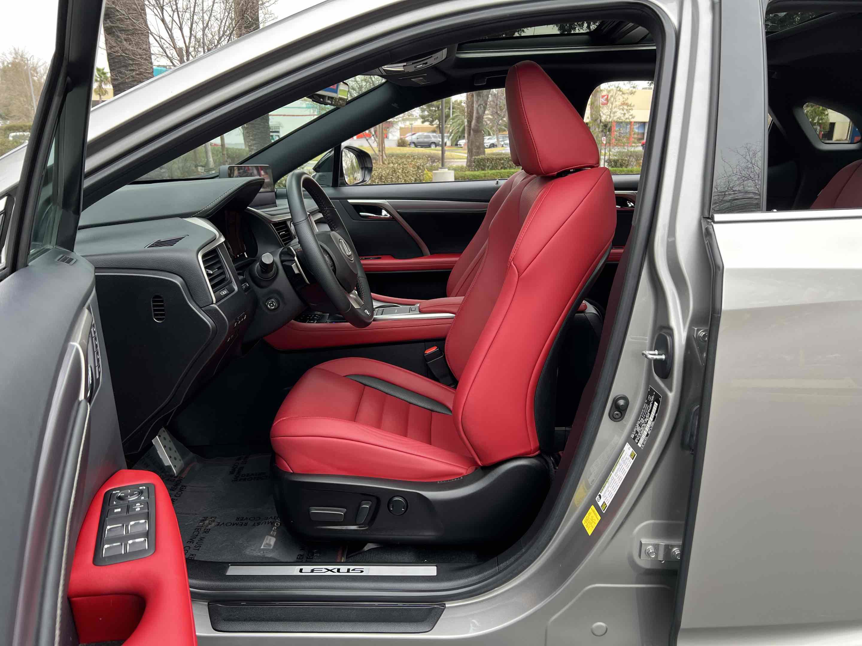 Used 2022 Lexus RX 450h F Sport w/ Cold Area Package (CT) image 7