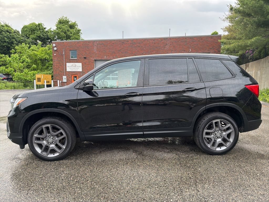 Used 2023 Honda Passport EX-L image 3