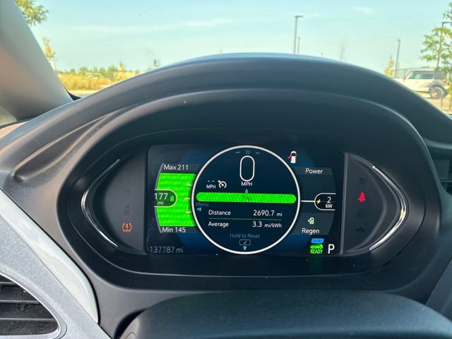 Used 2017 Chevrolet Bolt Premier w/ Driver Confidence II Package FWD image 14
