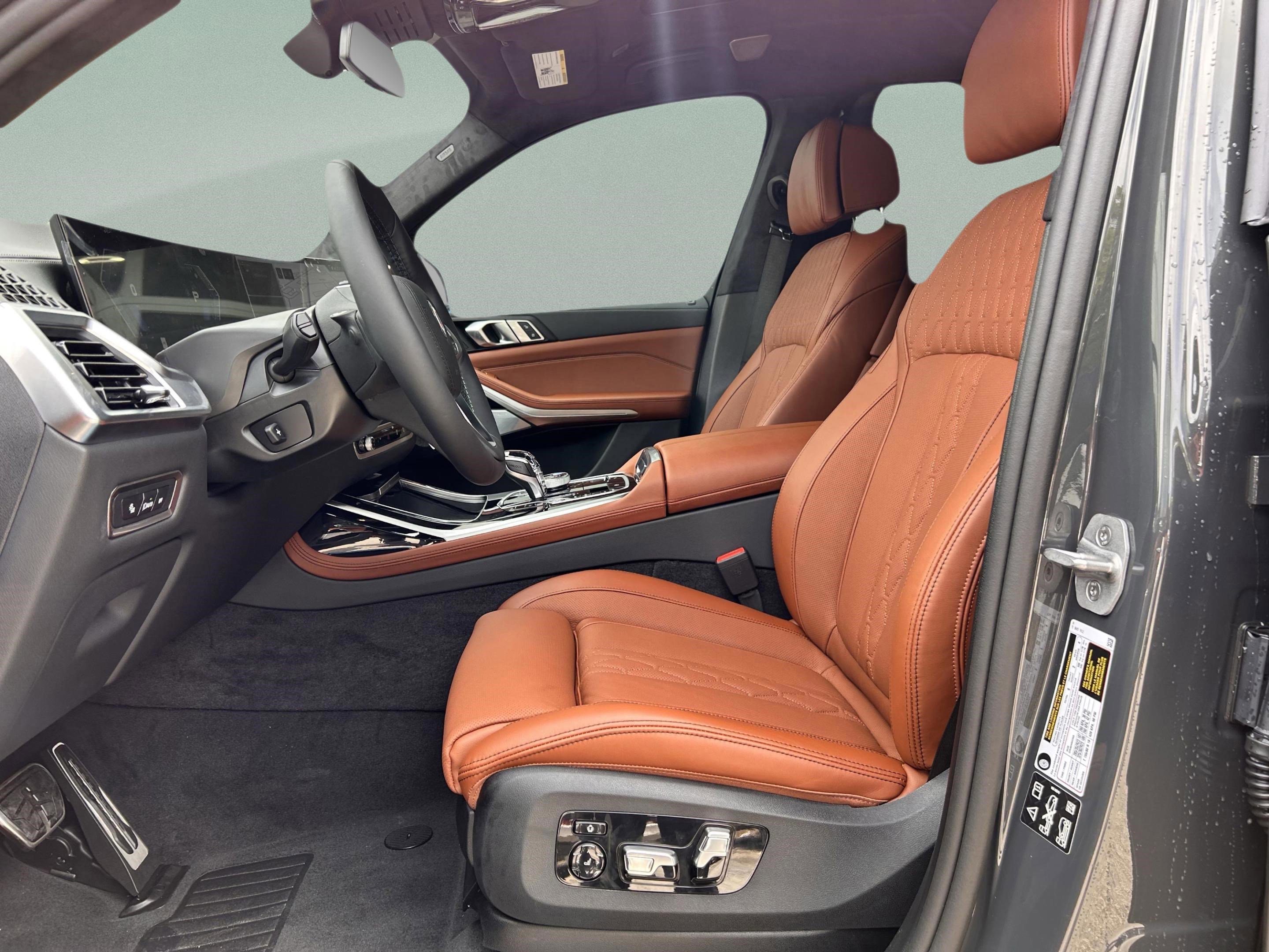 Used 2026 BMW ALPINA XB7 image 24