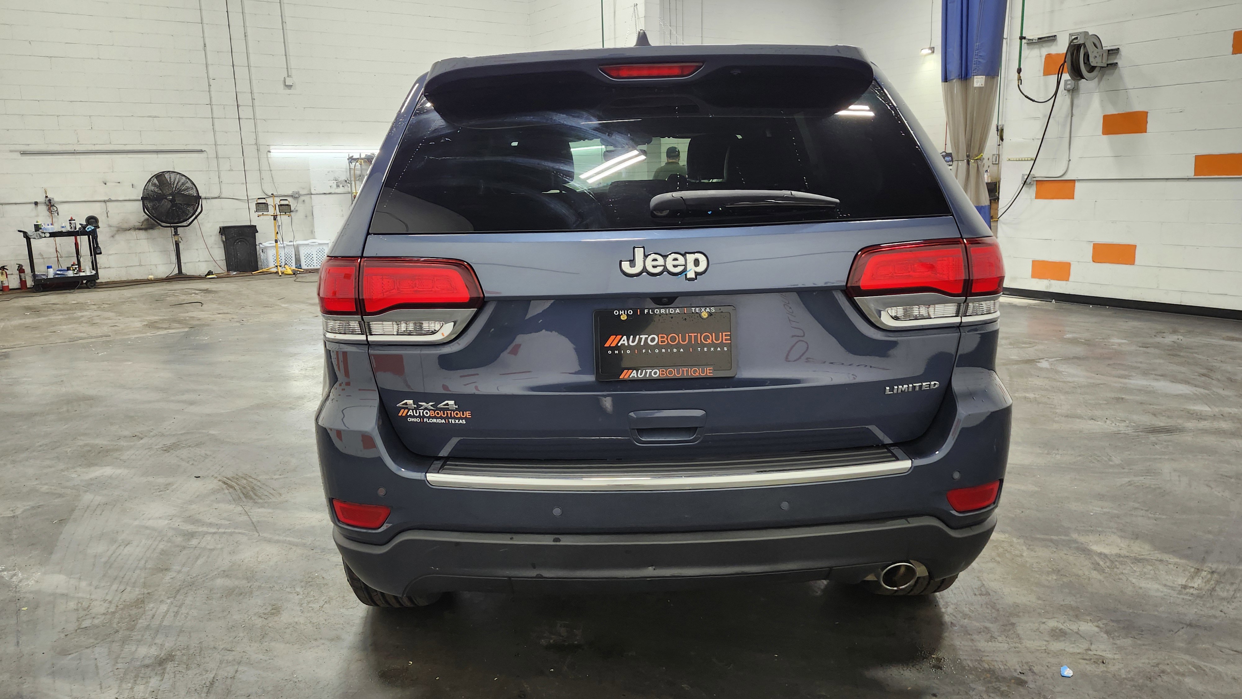 Used 2021 Jeep Grand Cherokee Limited w/ Premium Lighting Group image 19
