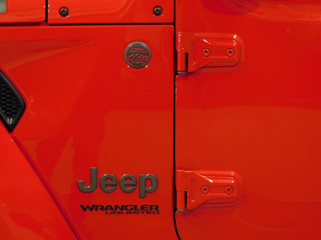 Used 2021 Jeep Wrangler Unlimited Rubicon w/ Dual Top Group AWD/4WD image 26