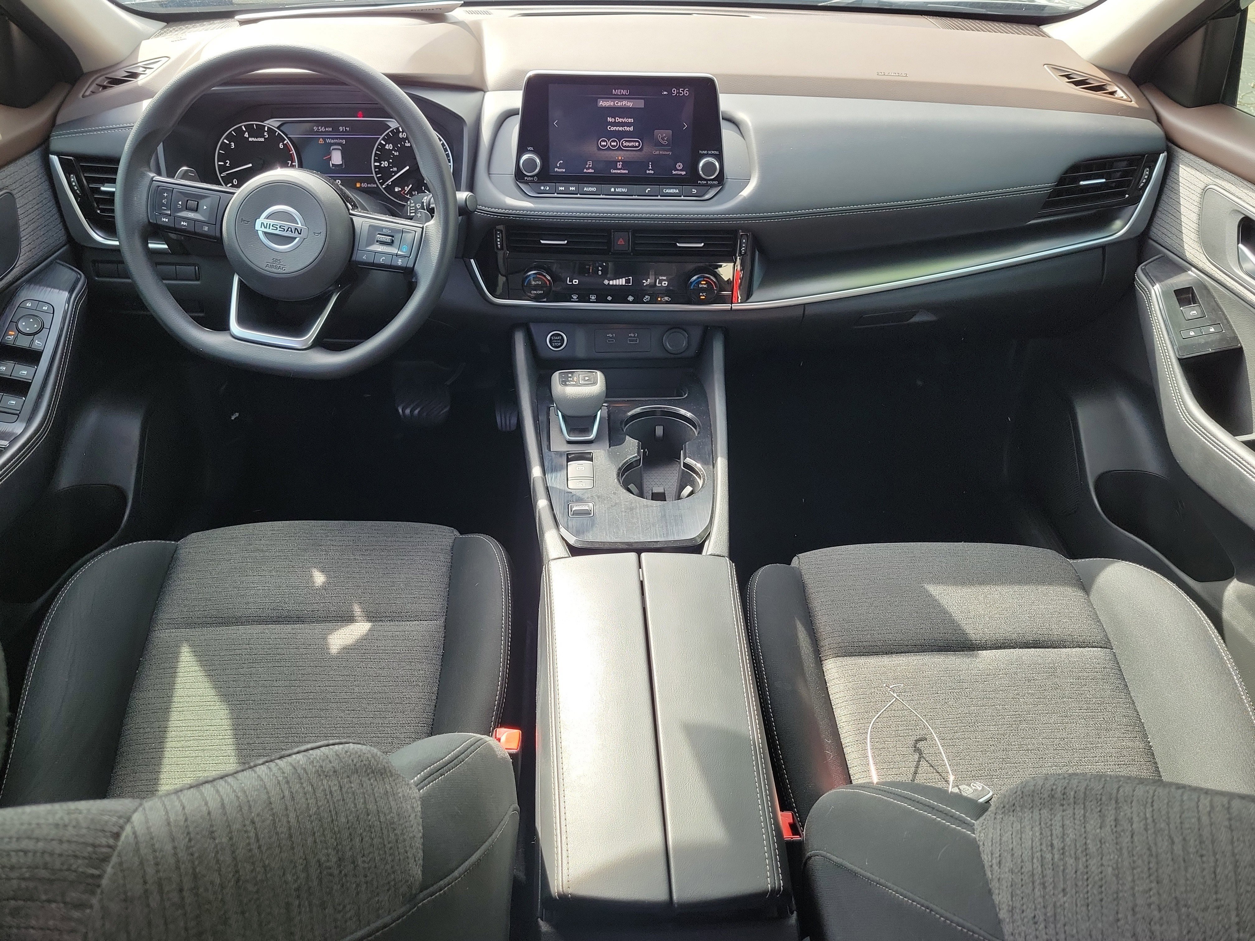 Certified 2021 Nissan Rogue SV FWD image 14