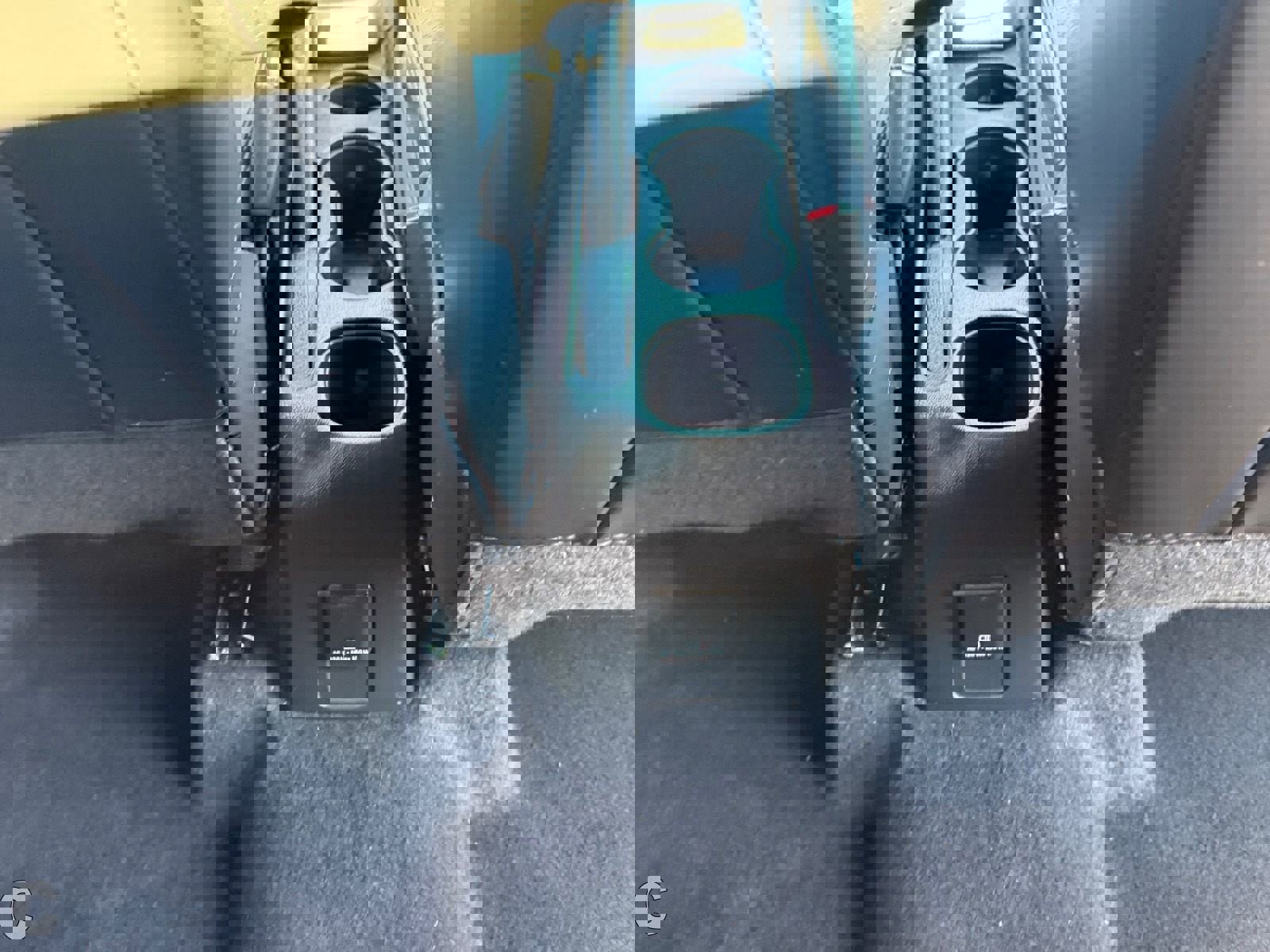 Certified 2022 Chevrolet Trax LT w/ LT Convenience Package AWD/4WD image 12