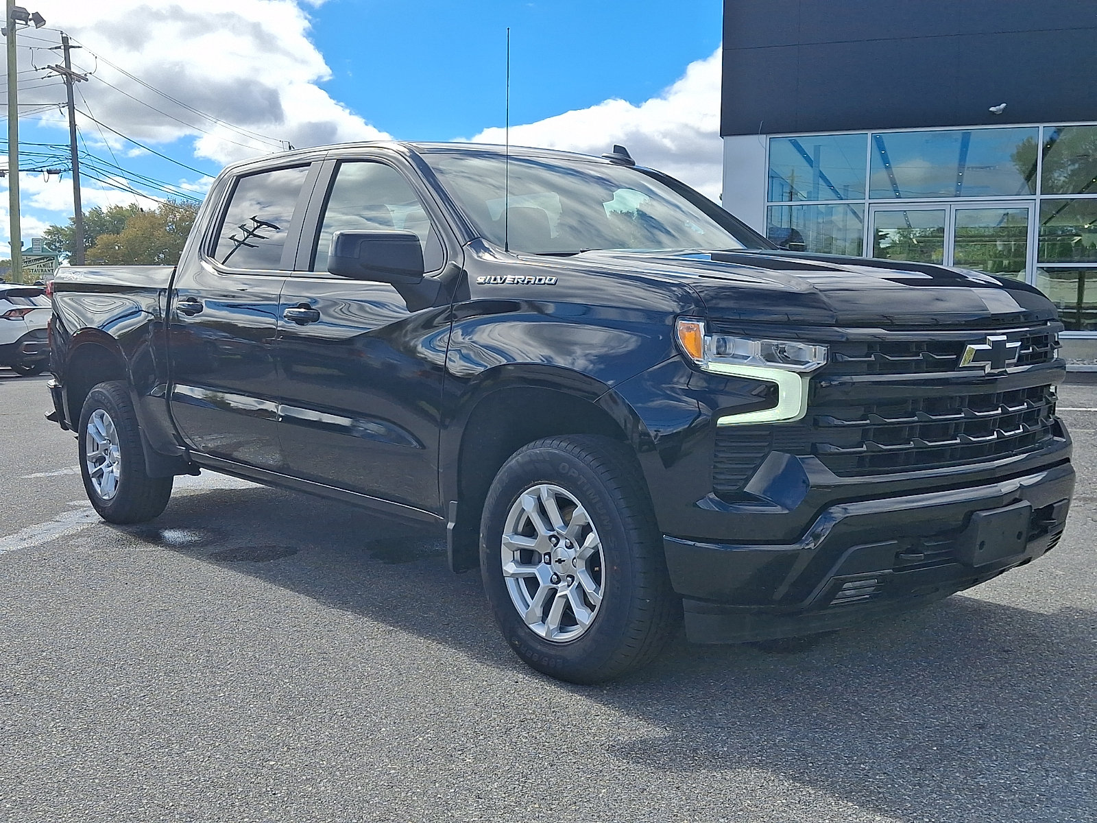 Used 2026 Chevrolet Silverado 1500 RST AWD/4WD image 1