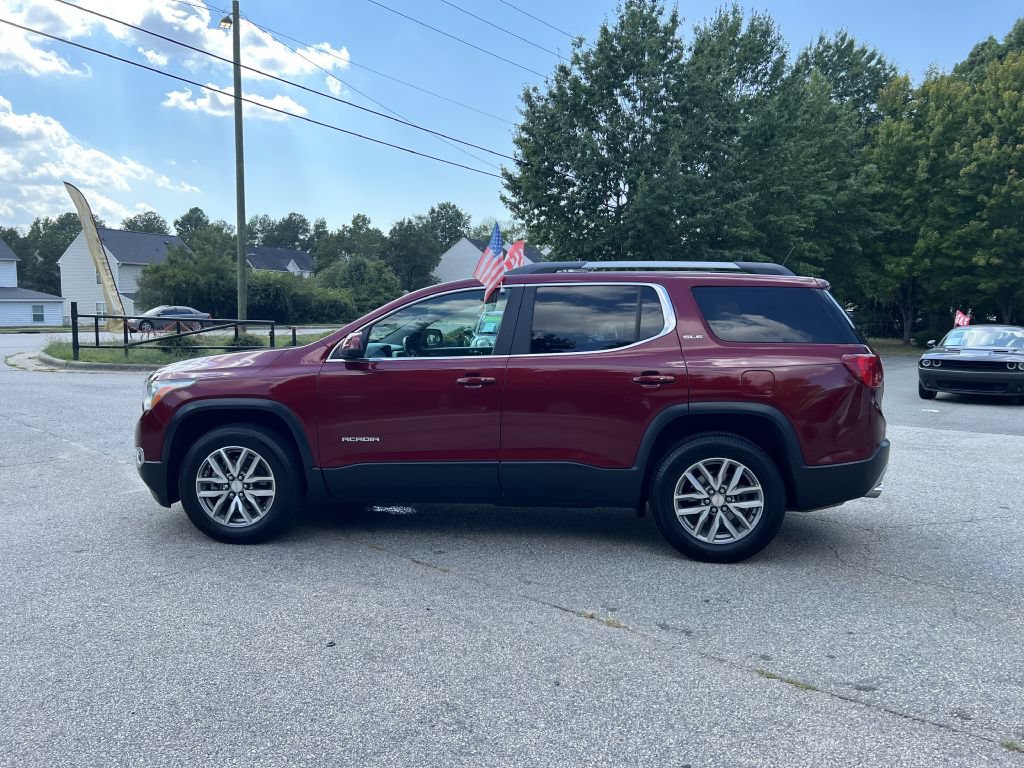 Used 2018 GMC Acadia SLE w/ Driver Alert Package I FWD image 8