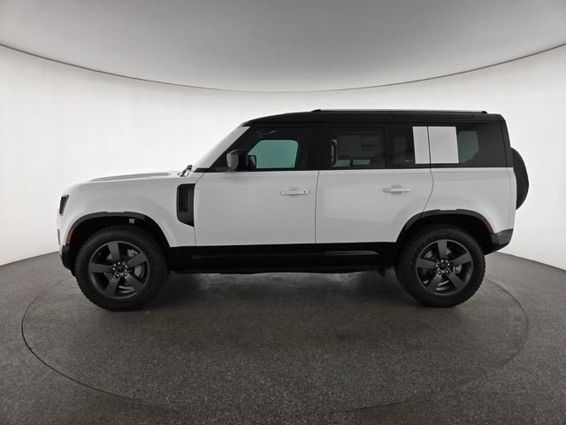 New 2026 Land Rover Defender 110 X-Dynamic SE AWD/4WD image 29
