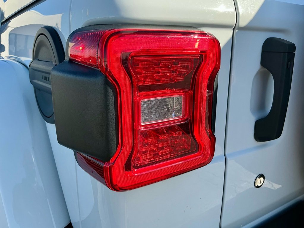 Used 2020 Jeep Wrangler Unlimited Rubicon image 14