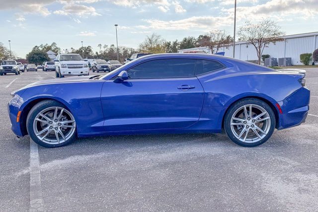 Used 2021 Chevrolet Camaro LT w/ RS Package image 6