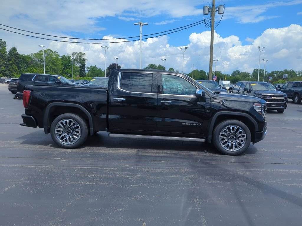 Certified 2023 GMC Sierra 1500 Denali Ultimate AWD/4WD image 10
