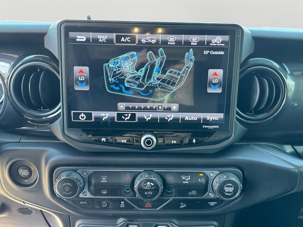 Used 2020 Jeep Wrangler Unlimited Sport image 22