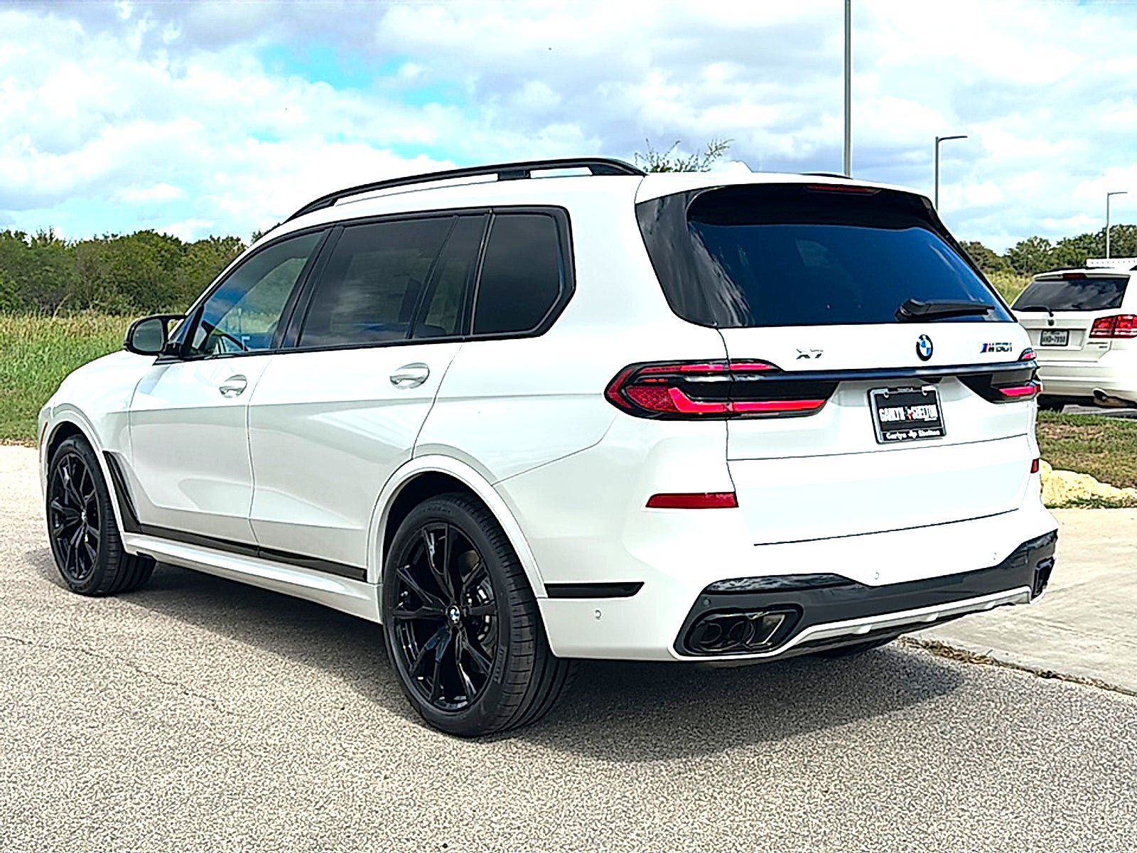 New 2027 BMW X7 M60i AWD/4WD image 6