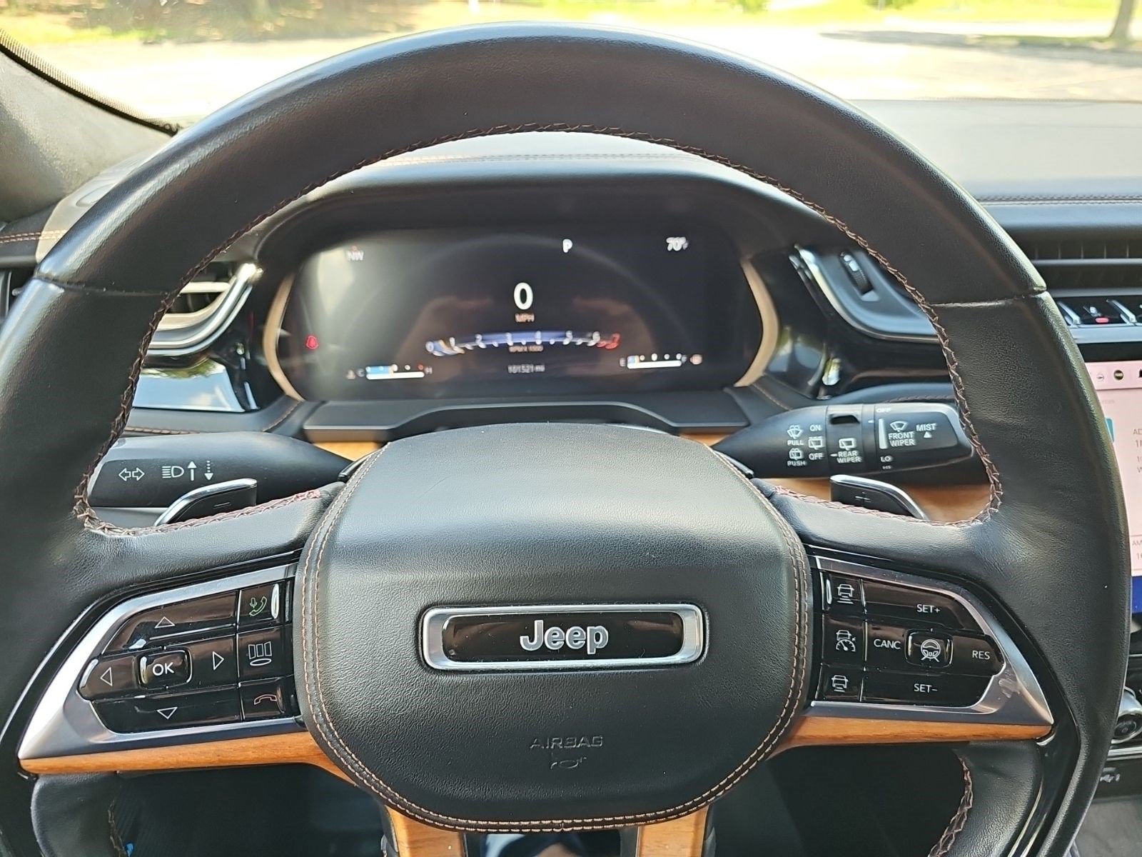 Used 2022 Jeep Grand Cherokee Summit AWD/4WD image 21