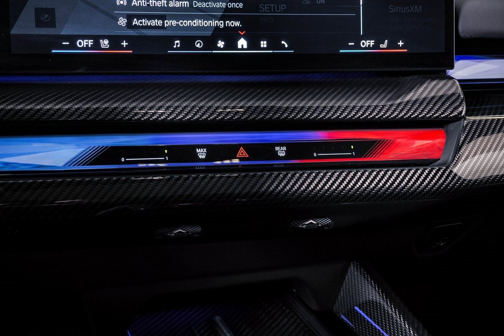 Used 2026 BMW M5 w/ Executive Package image 31