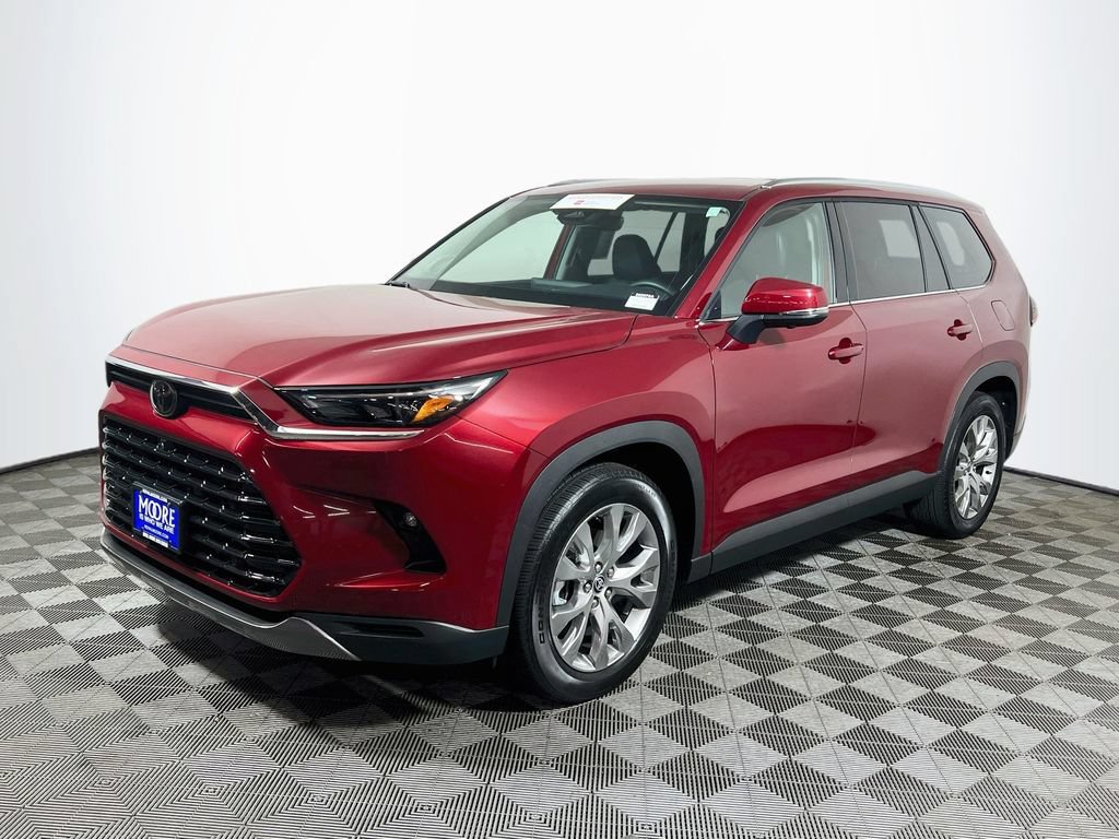 Certified 2025 Toyota Grand Highlander AWD image 3