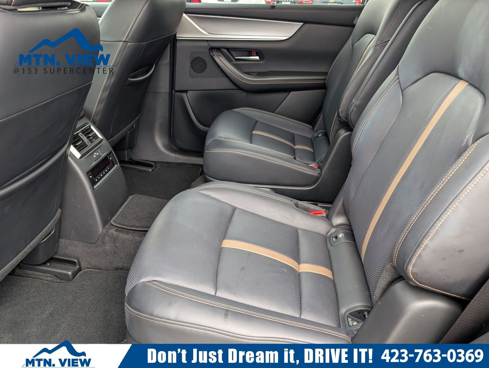 Used 2025 MAZDA CX-90 3.3 Turbo w/ Premium Plus Pkg image 13
