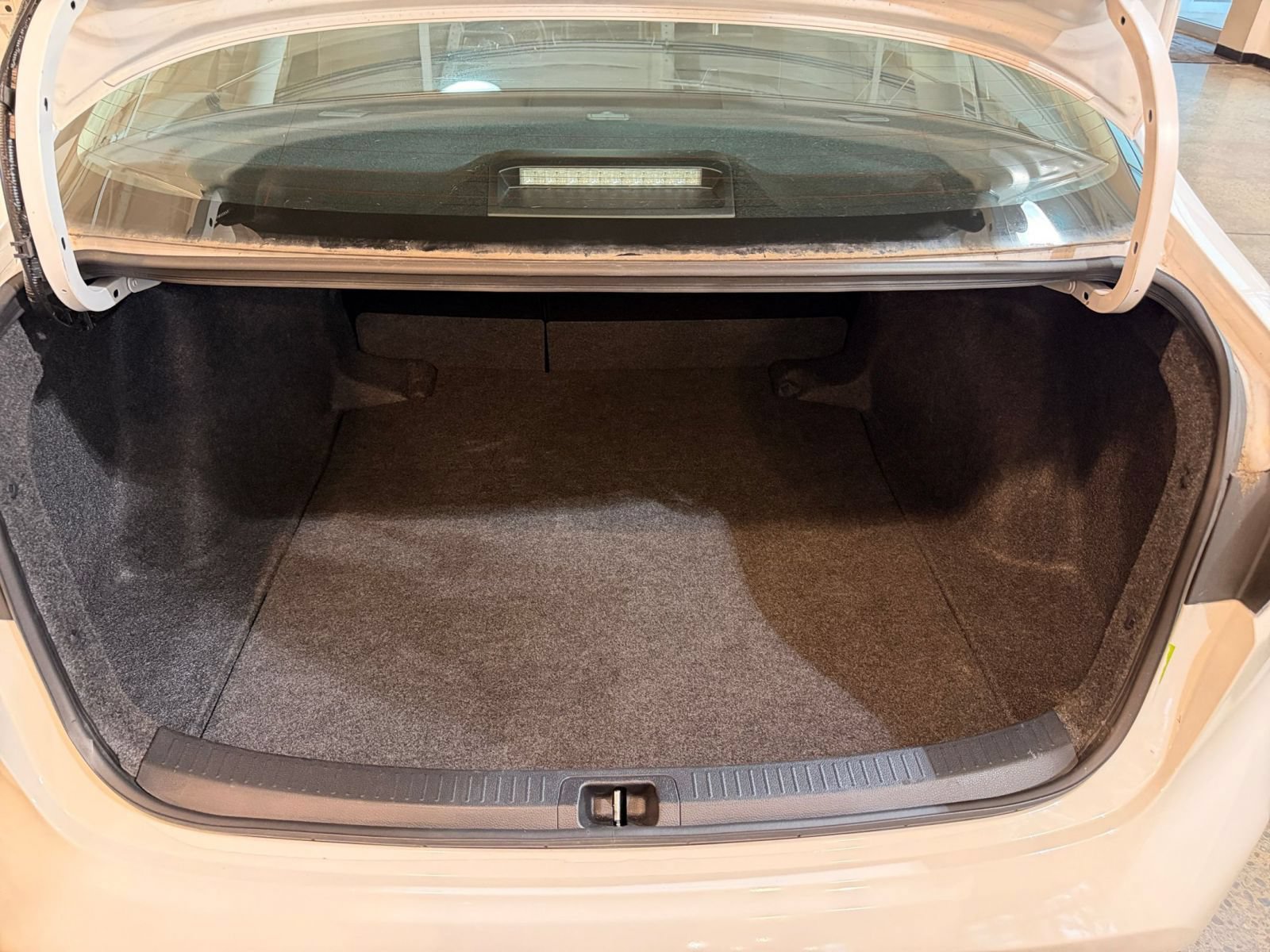 Used 2025 Toyota Corolla LE FWD image 29