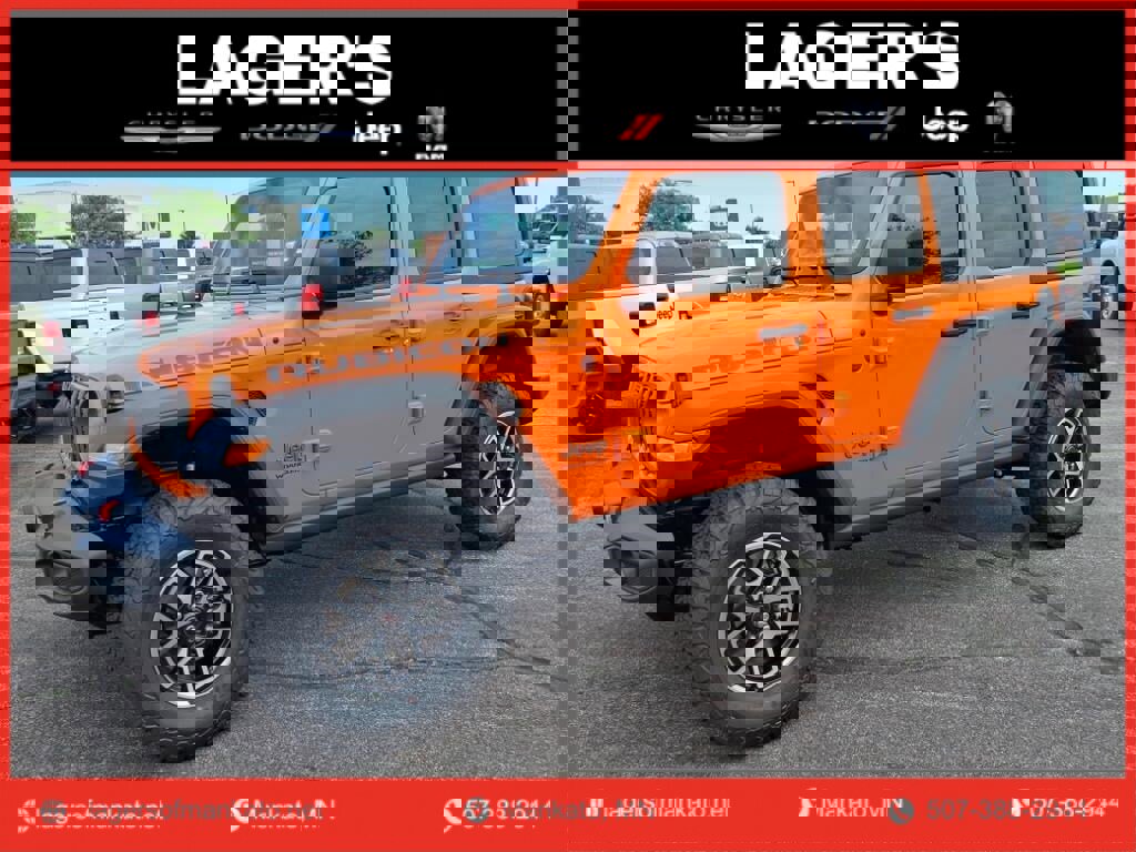 New 2025 Jeep Wrangler Unlimited Rubicon w/ Technology Group image 1