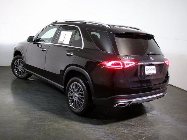 Used 2022 Mercedes-Benz GLE 350 4MATIC image 2