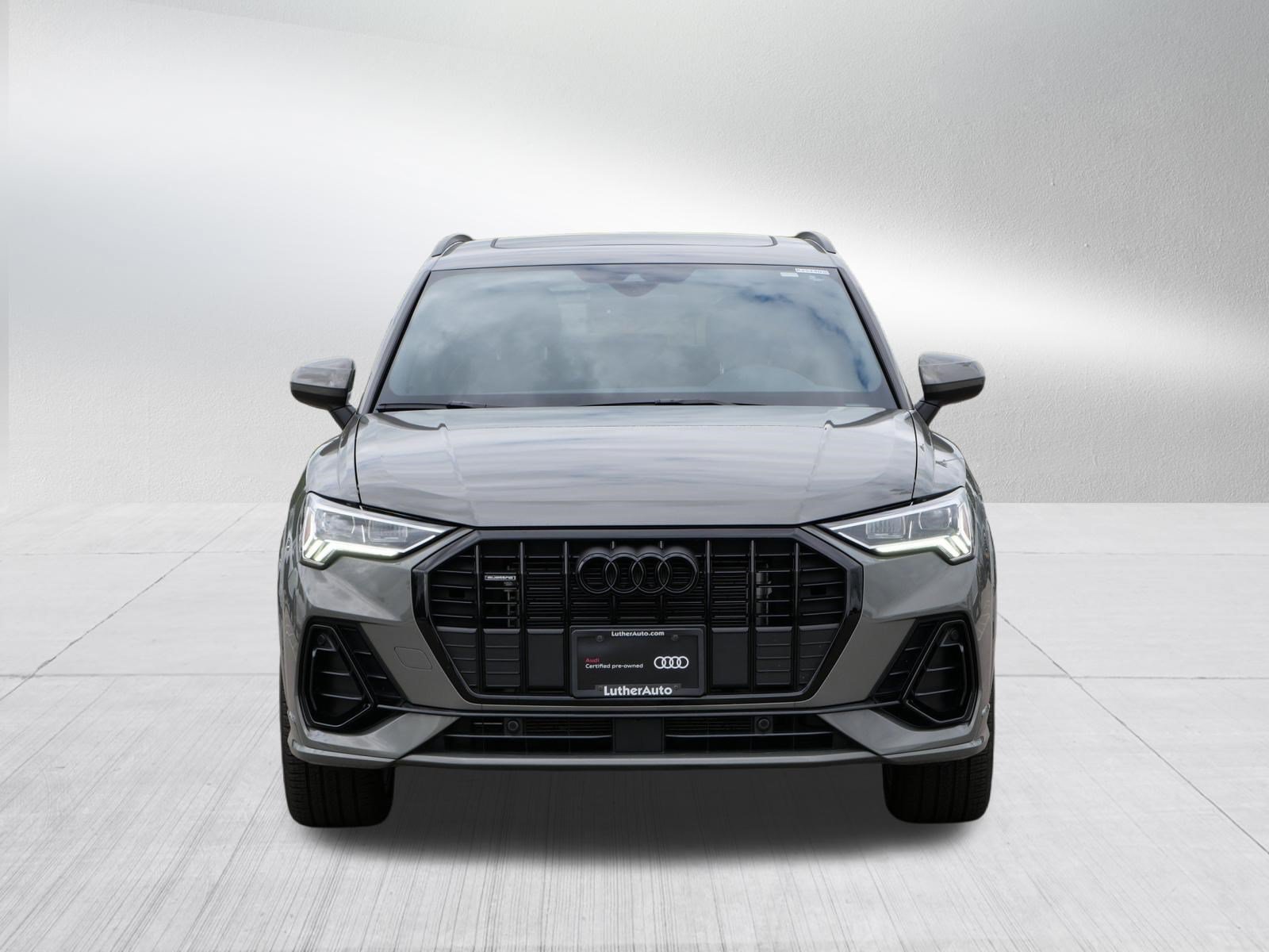 Certified 2025 Audi Q3 2.0T Premium w/ Convenience Package AWD/4WD image 2