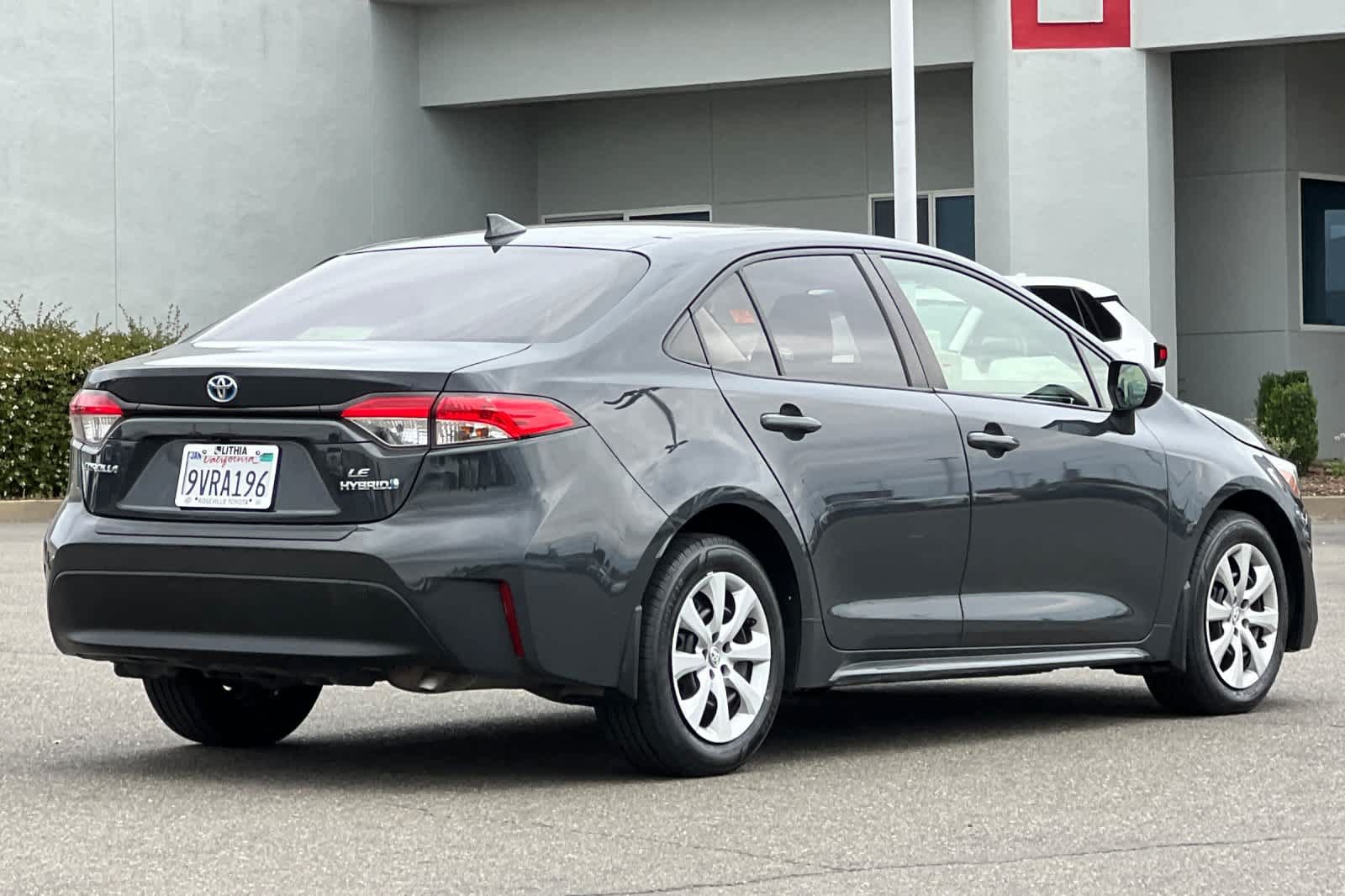 Used 2023 Toyota Corolla LE w/ Carpet Mat Package (TMS) FWD video 2